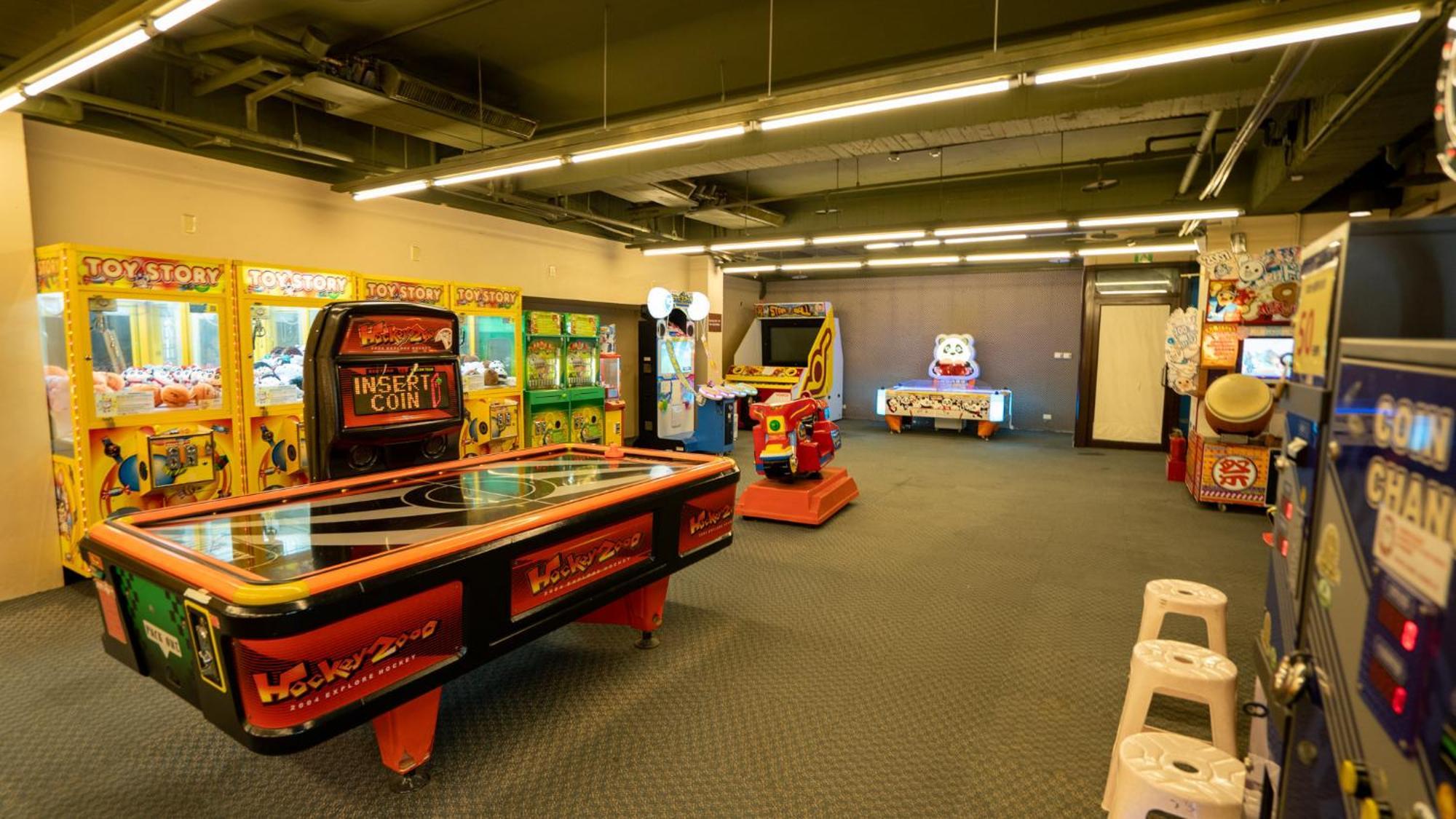 Yoho Beach Resort Kenting Heng-ch'un Dış mekan fotoğraf The arcade at the National Museum of Play